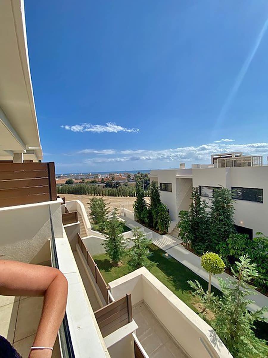 2 soverom Leilighet til salgs i La Cala de Mijas med svømmebasseng garasje - € 560 000 (Ref: 9974118)