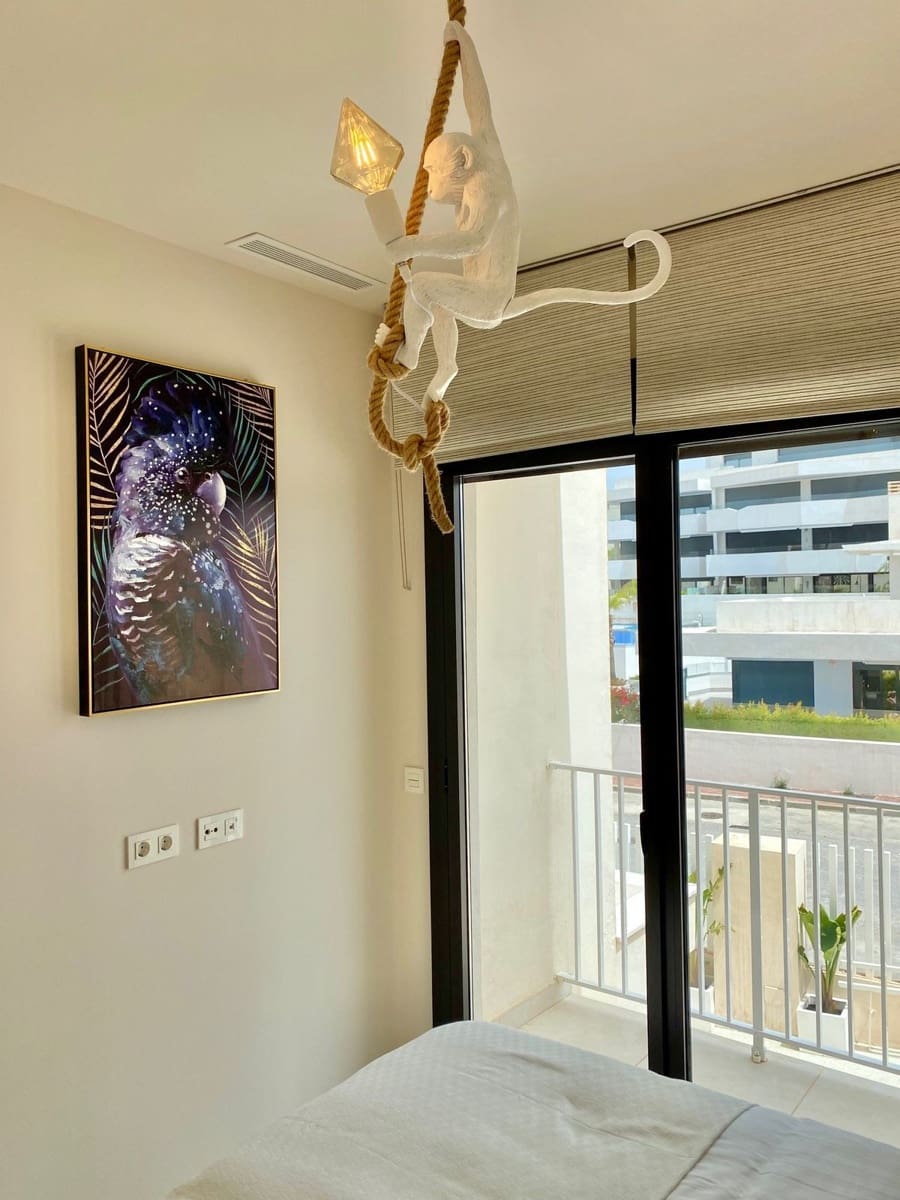 2 soverom Leilighet til salgs i La Cala de Mijas med svømmebasseng garasje - € 560 000 (Ref: 9974118)