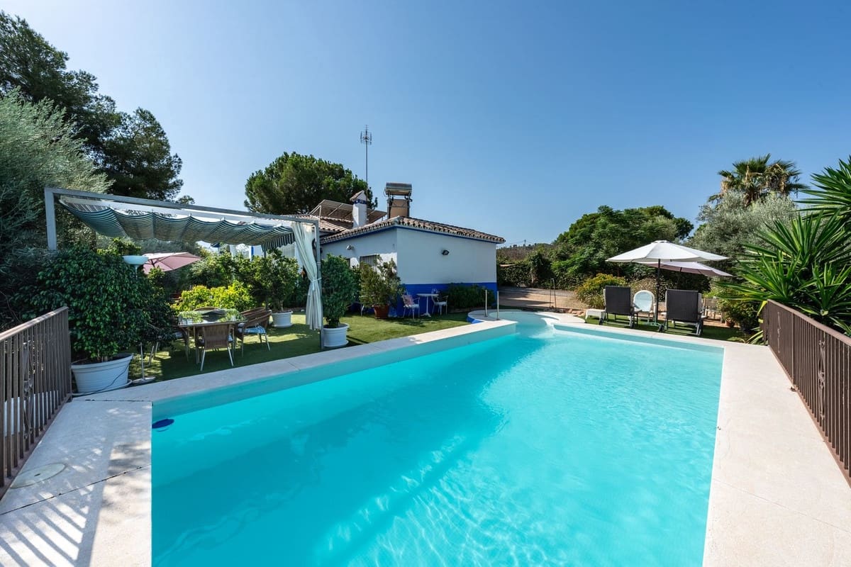4 bedroom Finca/Country House for sale in Coin with pool - € 498,000 (Ref: 9974120)