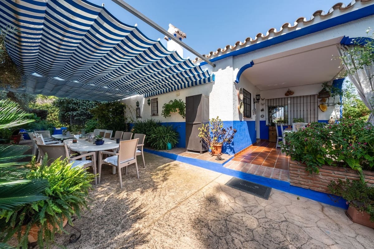4 bedroom Finca/Country House for sale in Coin with pool - € 498,000 (Ref: 9974120)