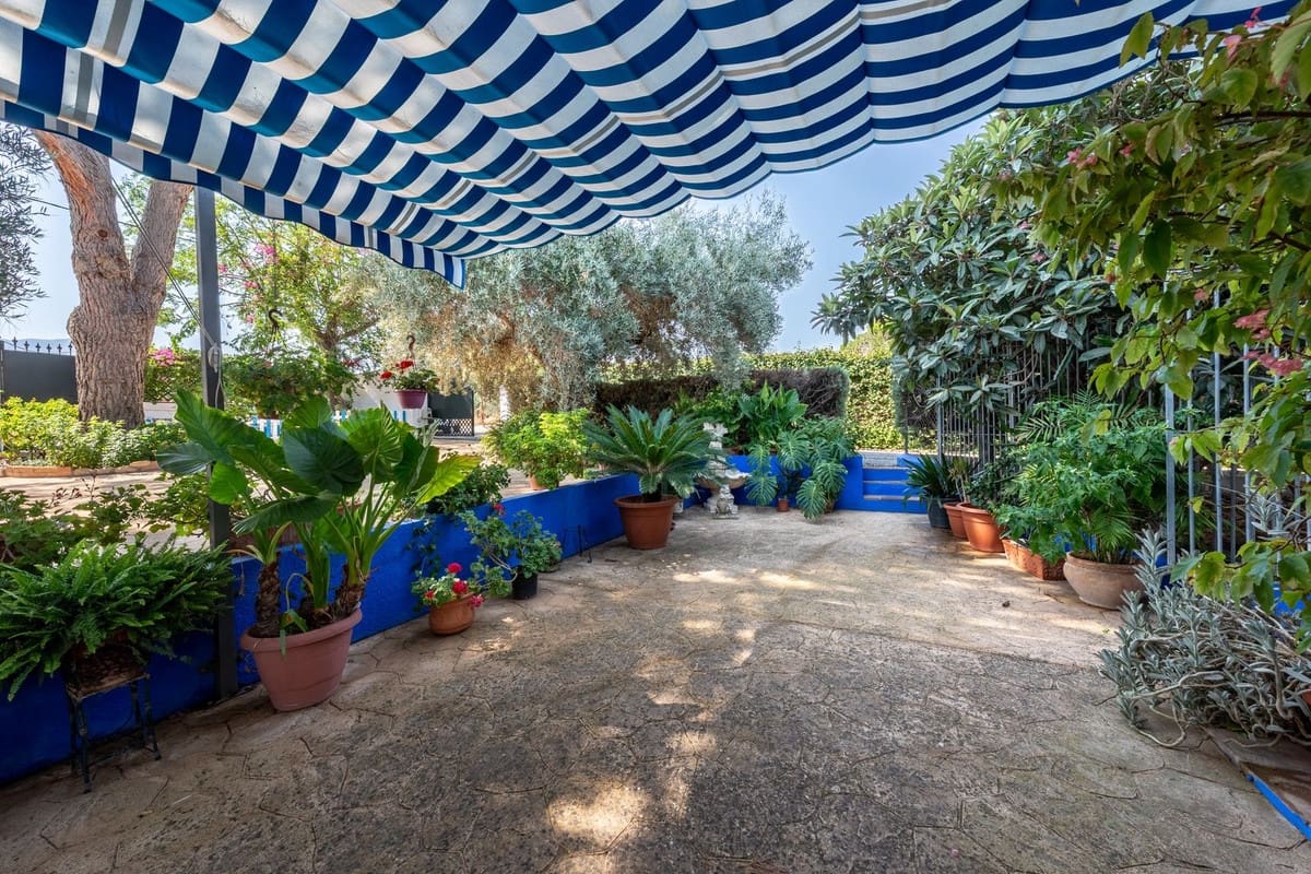 4 bedroom Finca/Country House for sale in Coin with pool - € 498,000 (Ref: 9974120)