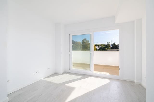 3 soverom Leilighet til salgs i Torreblanca, Fuengirola med svømmebasseng garasje - € 399 000 (Ref: 9974123)