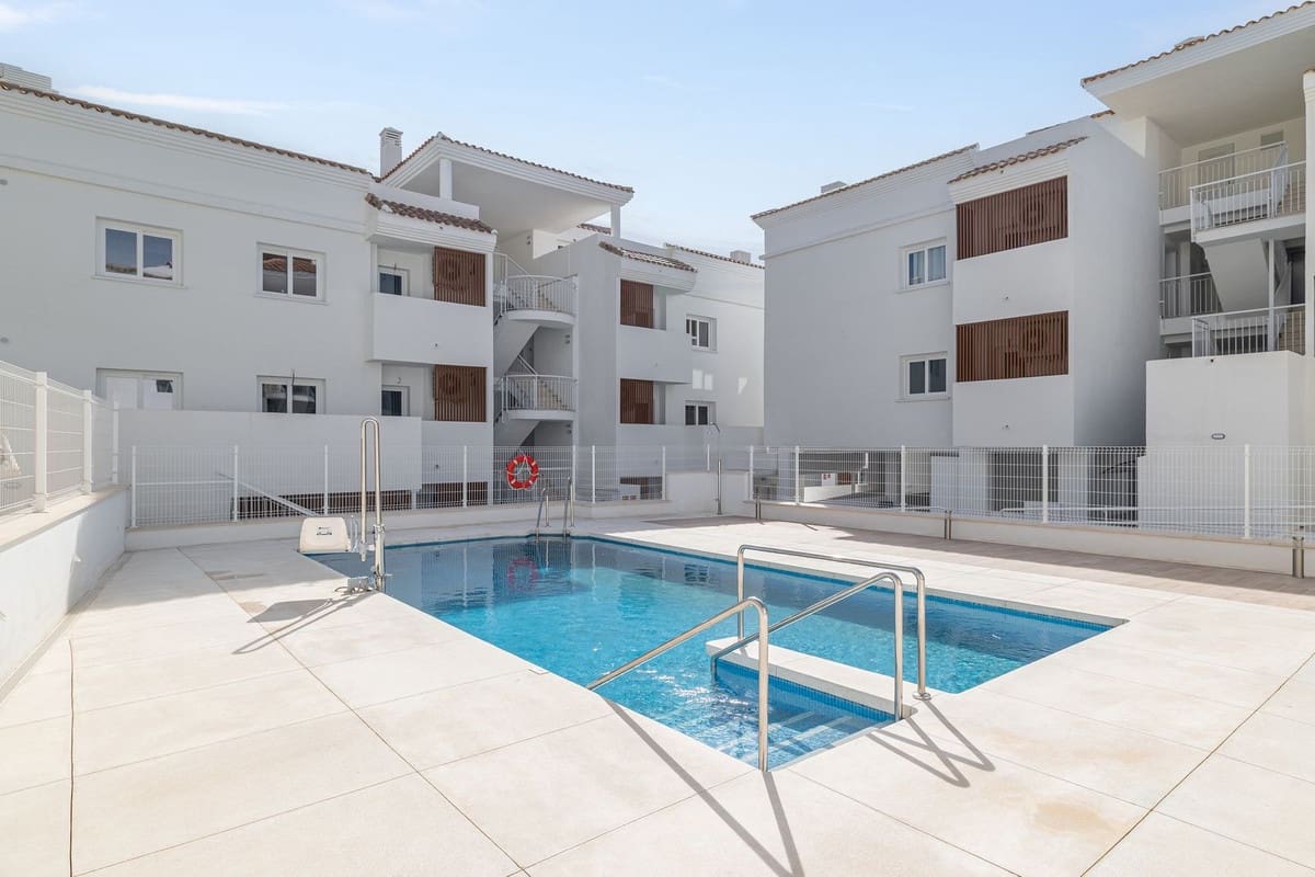 3 soverom Leilighet til salgs i Fuengirola med svømmebasseng garasje - € 399 000 (Ref: 9974123)