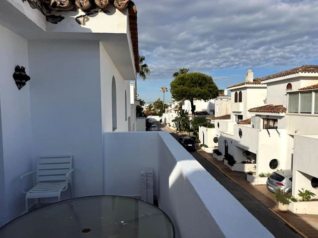 Casa de 3 habitaciones en Costalita, Estepona en venta con piscina - 499.000 € (Ref: 9974126)