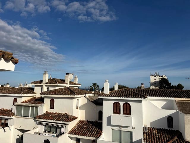 Casa de 3 habitaciones en Costalita, Estepona en venta con piscina - 499.000 € (Ref: 9974126)
