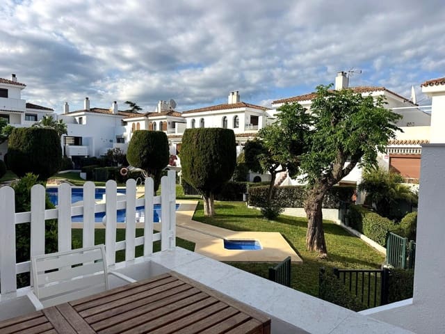 Casa de 3 habitaciones en Costalita, Estepona en venta con piscina - 499.000 € (Ref: 9974126)