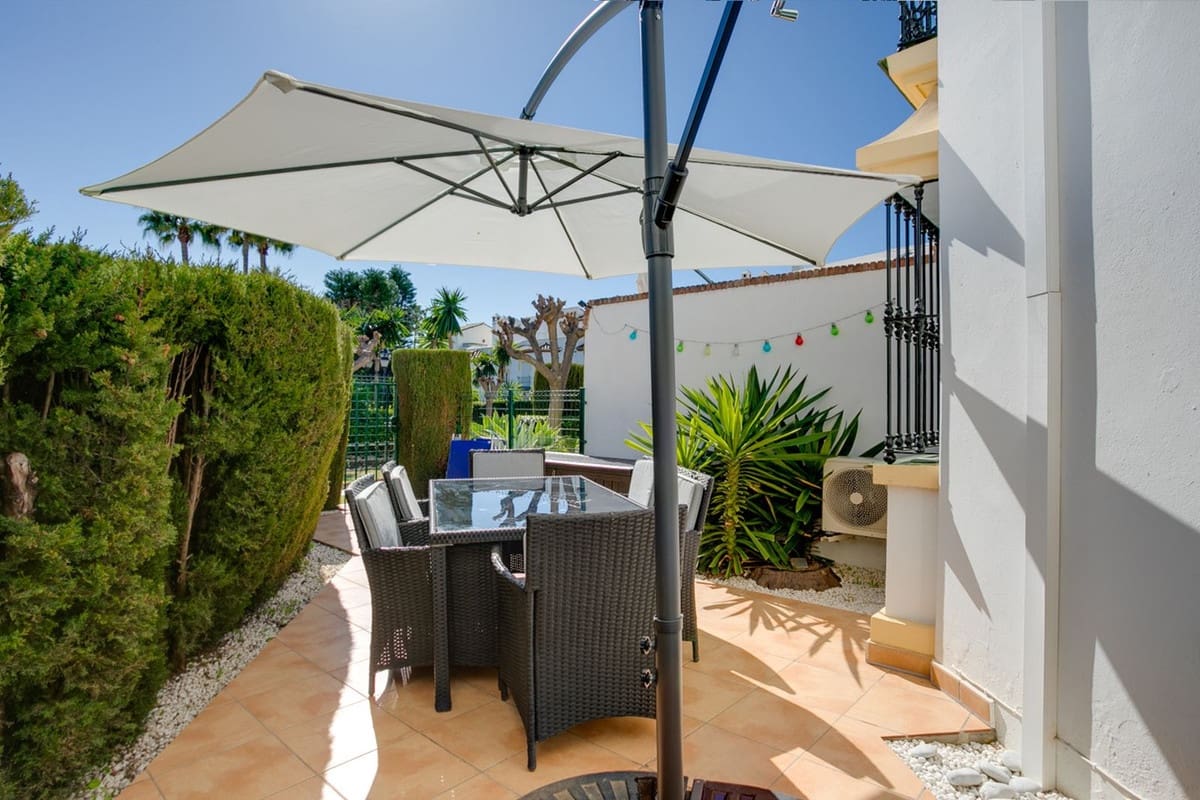3 bedroom Townhouse for sale in Bel-Air with pool - € 495,000 (Ref: 9974127)