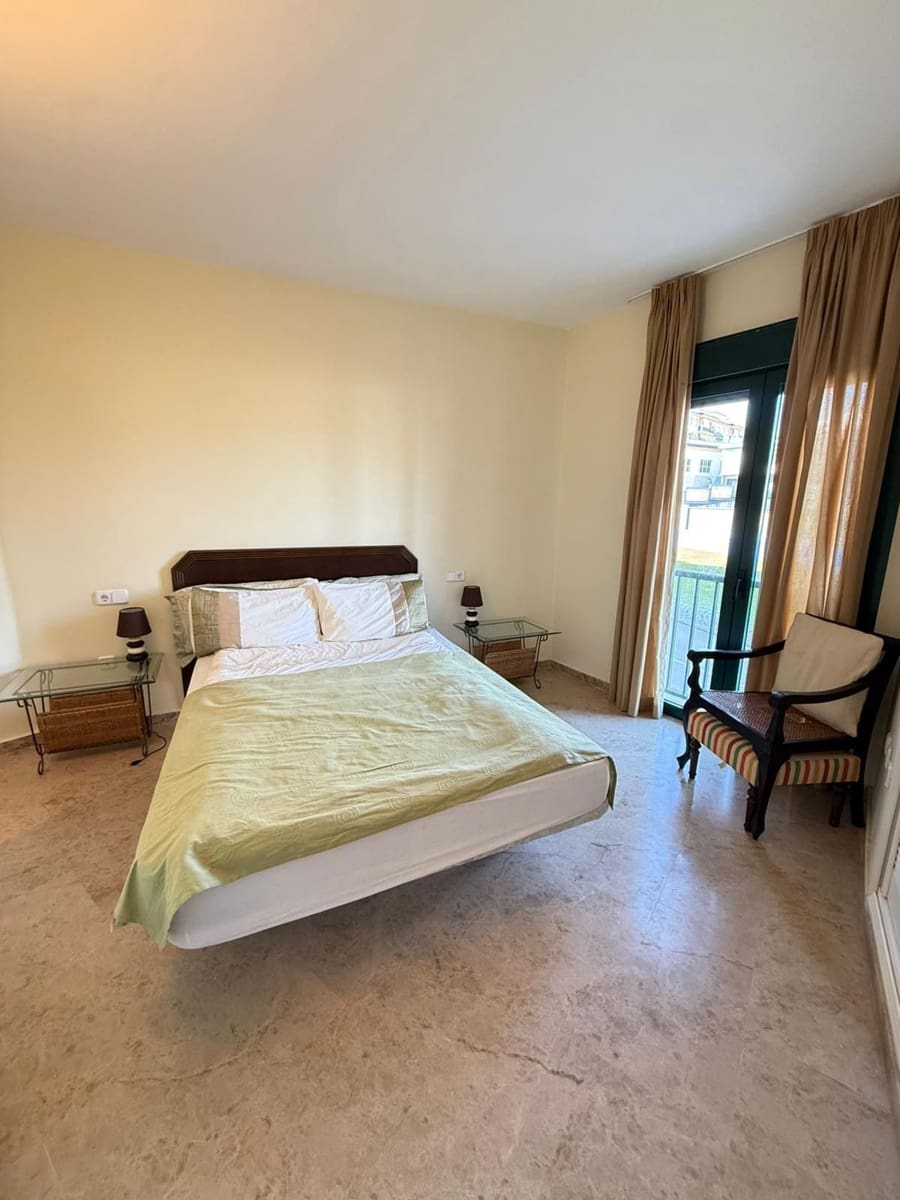 3 soverom Leilighet til salgs i San Pedro de Alcantara med svømmebasseng garasje - € 535 000 (Ref: 9974129)