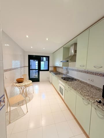 3 soverom Leilighet til salgs i San Pedro de Alcantara, Marbella med svømmebasseng garasje - € 535 000 (Ref: 9974129)