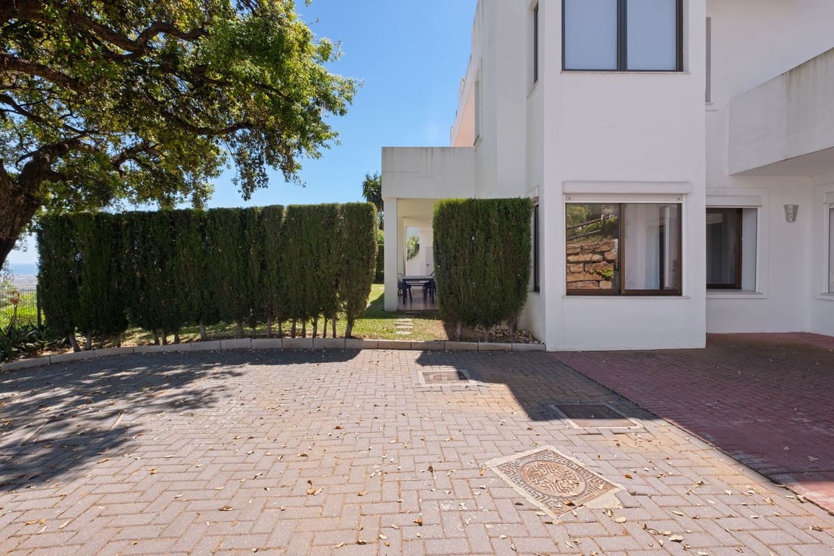 2 slaapkamer Appartement te koop in La Mairena met zwembad - € 520.000 (Ref: 9974130)