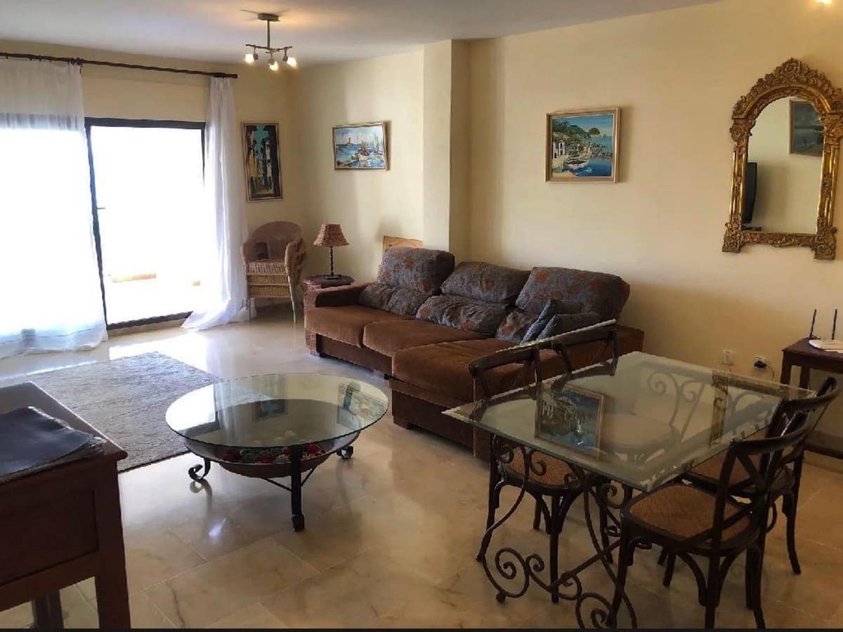 3 soveværelse Lejlighed til salg i La Duquesa / Puerto de la Duquesa med swimmingpool garage - € 549.000 (Ref: 9974131)
