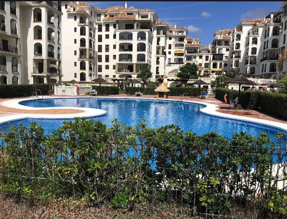3 soveværelse Lejlighed til salg i La Duquesa / Puerto de la Duquesa med swimmingpool garage - € 549.000 (Ref: 9974131)