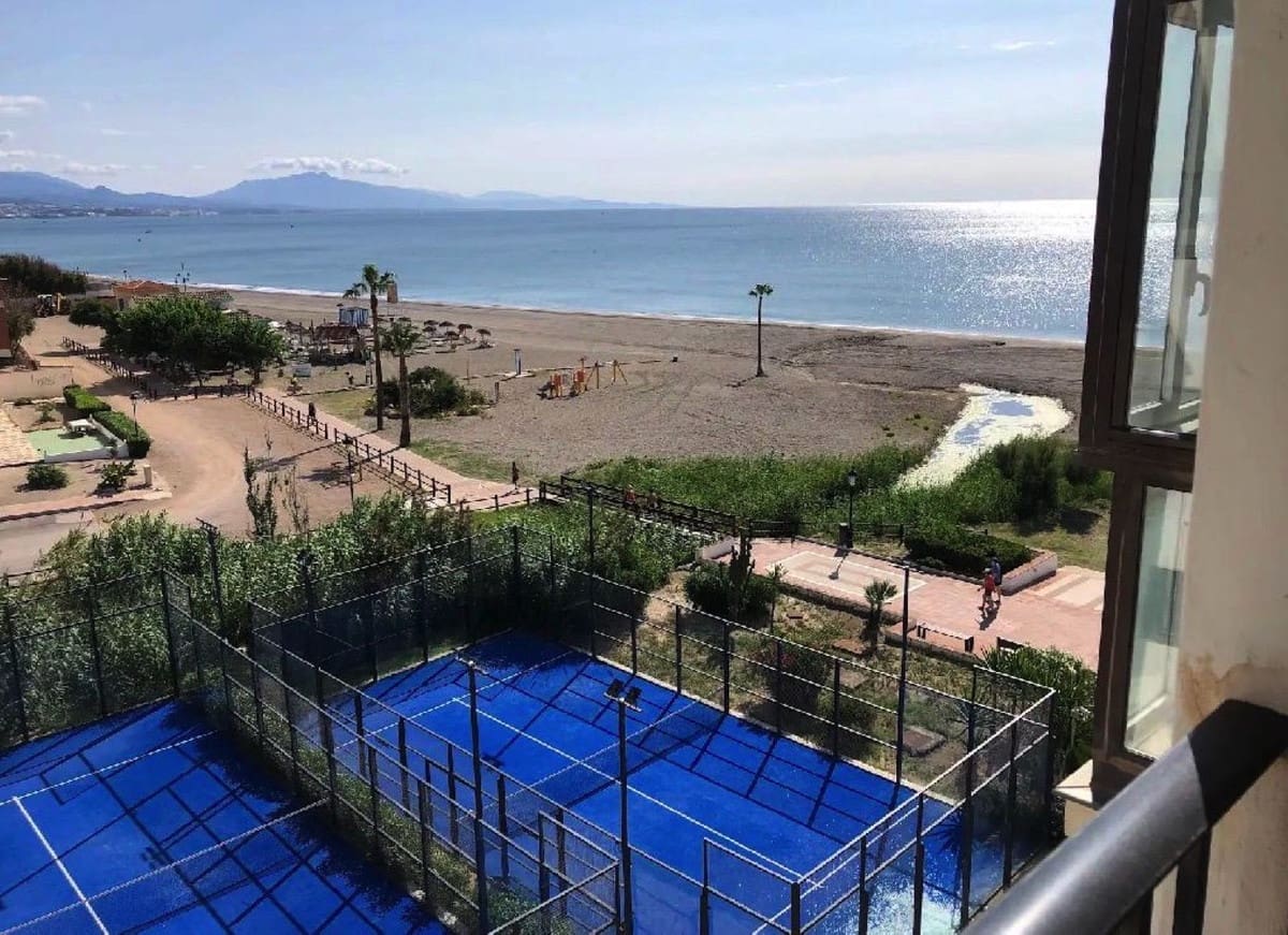 3 soveværelse Lejlighed til salg i La Duquesa / Puerto de la Duquesa med swimmingpool garage - € 549.000 (Ref: 9974131)