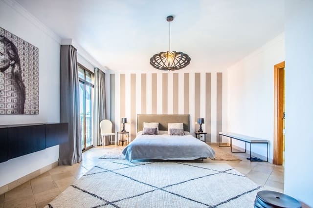 2 Zimmer Apartment zu verkaufen in Cancelada, Estepona mit Pool - 550.000 € (Ref: 9974134)