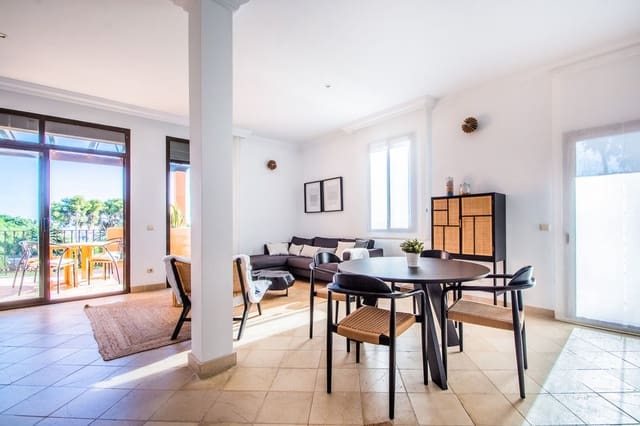 2 Zimmer Apartment zu verkaufen in Cancelada, Estepona mit Pool - 550.000 € (Ref: 9974134)