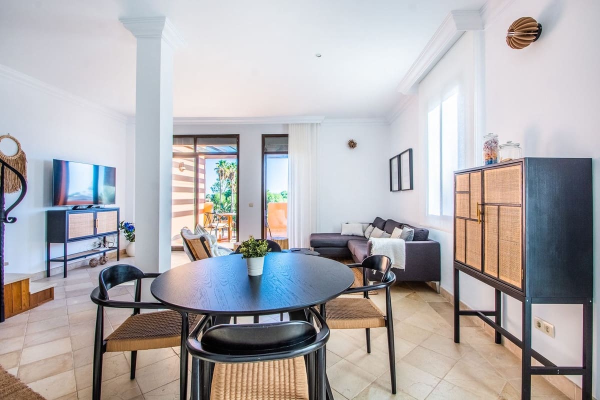 2 Zimmer Apartment zu verkaufen in Cancelada mit Pool - 550.000 € (Ref: 9974134)