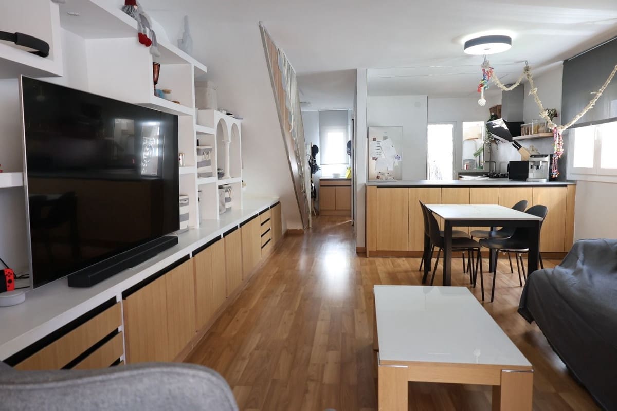 3 sypialnia Apartament na sprzedaż w Calahonda z basenem garażem - 525 000 € (Ref: 9974135)