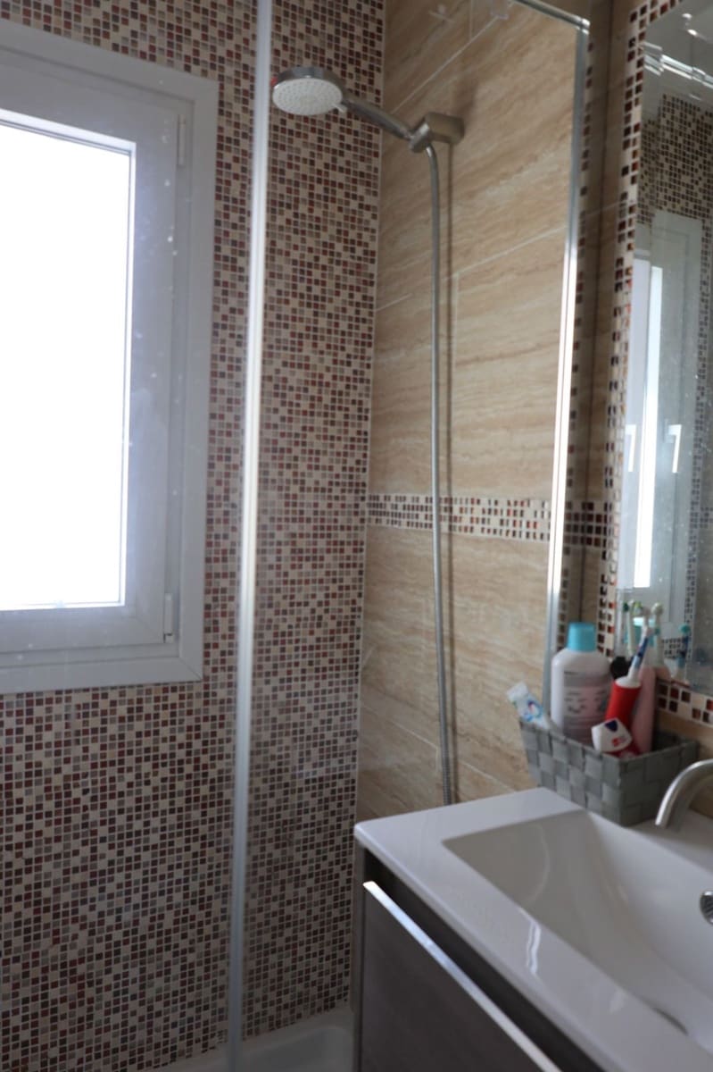 3 sypialnia Apartament na sprzedaż w Calahonda z basenem garażem - 525 000 € (Ref: 9974135)