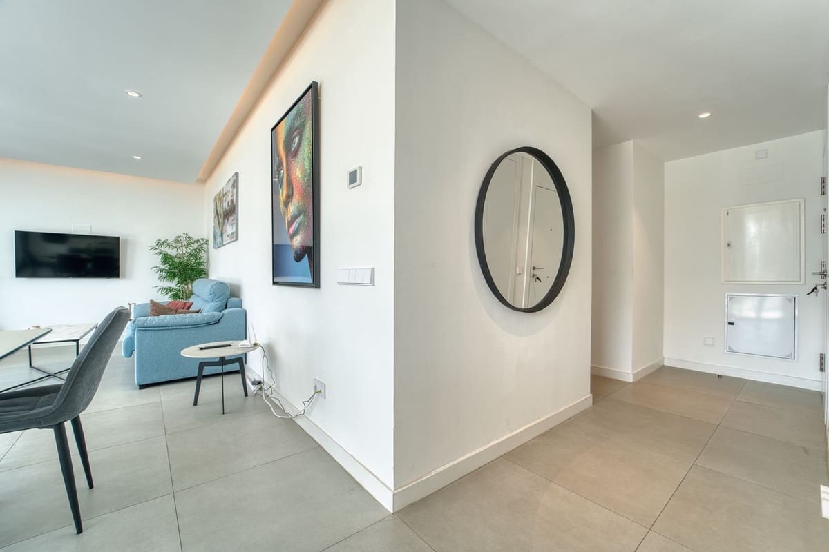 2 soveværelse Lejlighed til salg i Benalmadena med swimmingpool - € 560.000 (Ref: 9974139)