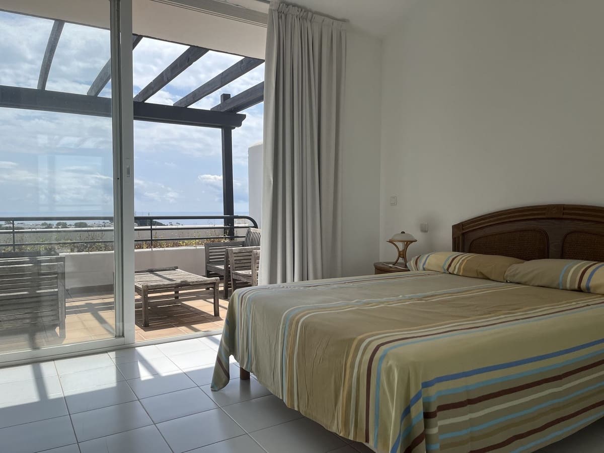 3 bedroom Apartment for sale in Mijas Costa with pool garage - € 475,000 (Ref: 9974141)