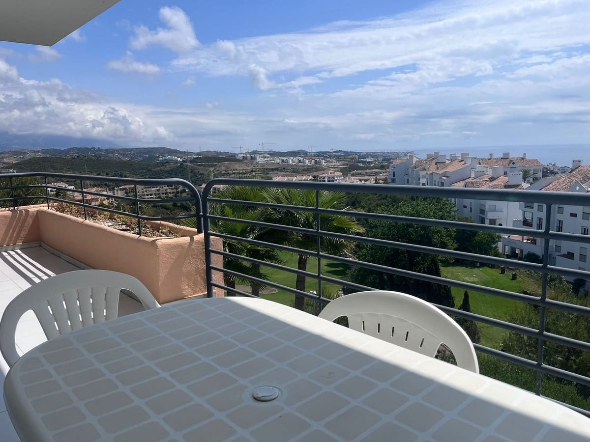 3 bedroom Apartment for sale in Mijas Costa with pool garage - € 475,000 (Ref: 9974141)