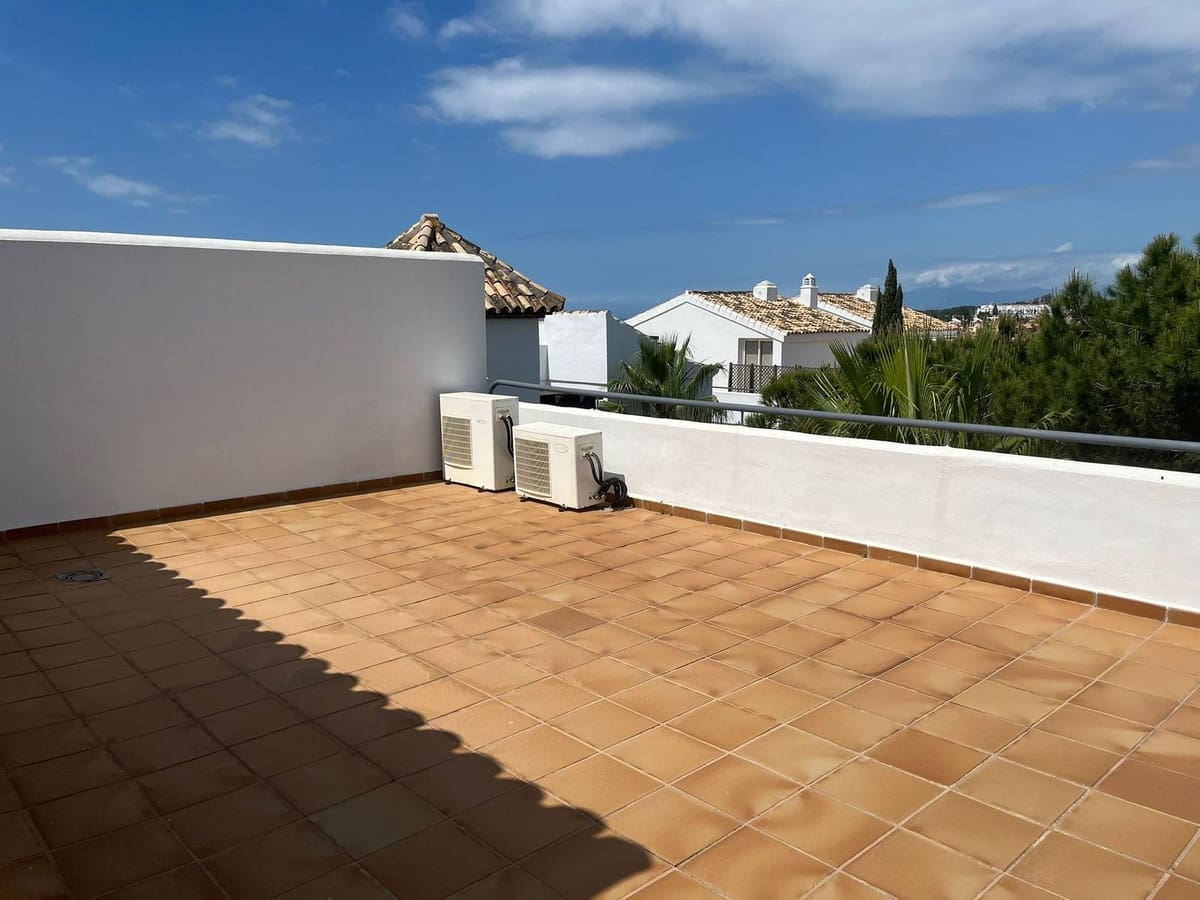 3 bedroom Apartment for sale in Mijas Costa with pool garage - € 475,000 (Ref: 9974141)