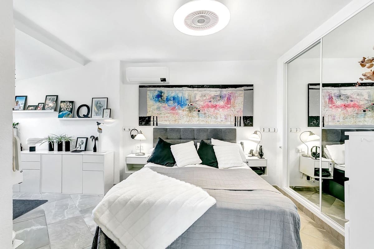 1 slaapkamer Appartement te koop in Fuengirola met zwembad - € 499.000 (Ref: 9974143)