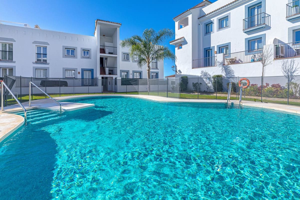 3 Zimmer Apartment zu verkaufen in Benahavis mit Pool - 499.000 € (Ref: 9974145)