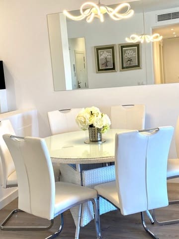 3 soverom Leilighet til salgs i Nueva Andalucia, Marbella med svømmebasseng garasje - € 529 000 (Ref: 9974148)
