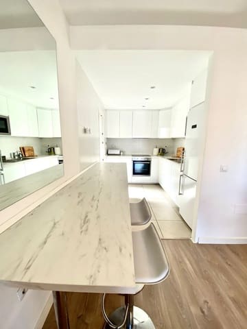 3 soverom Leilighet til salgs i Nueva Andalucia, Marbella med svømmebasseng garasje - € 529 000 (Ref: 9974148)