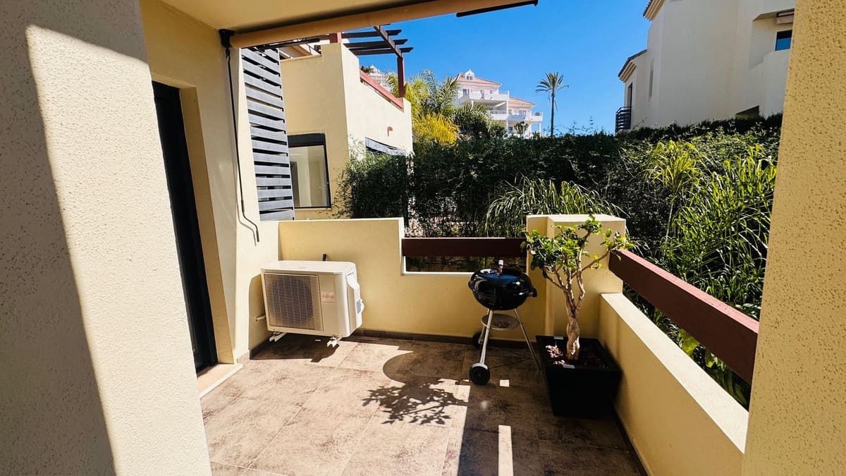 Apartamento de 2 habitaciones en New Golden Mile en venta con piscina garaje - 510.000 € (Ref: 9974149)