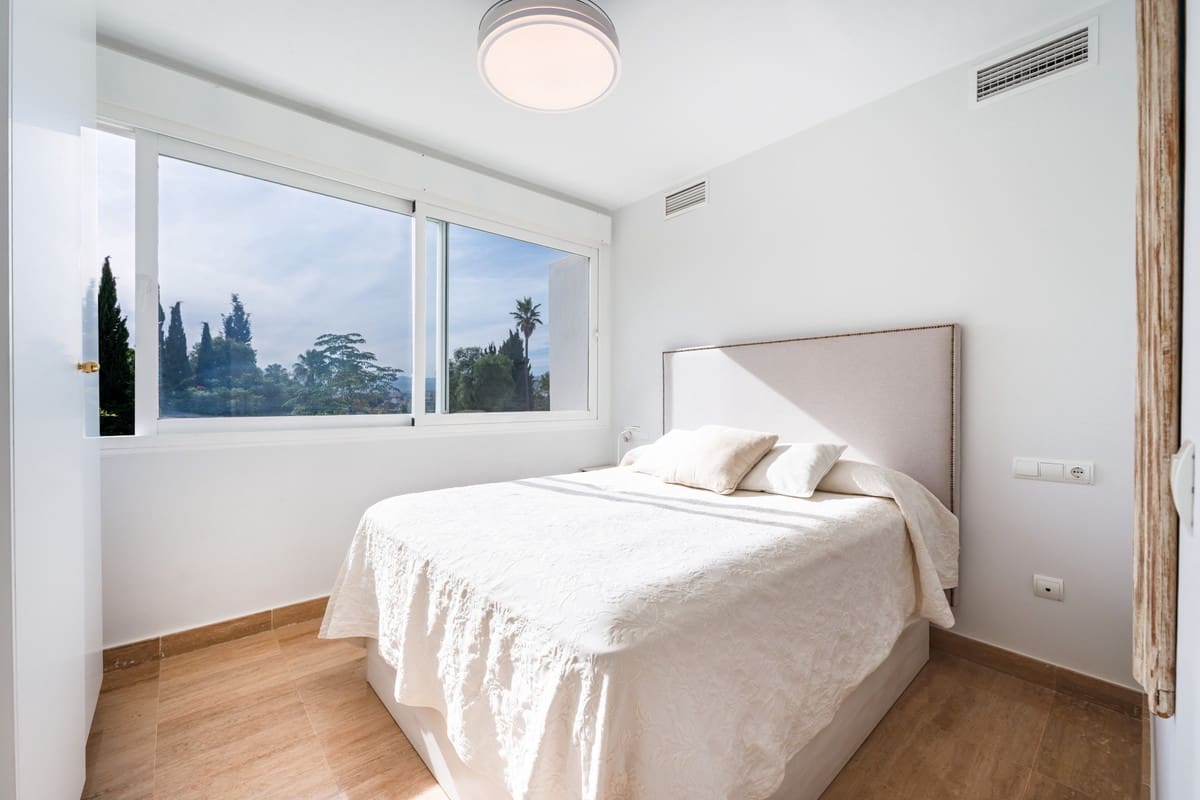 2 soverom Leilighet til salgs i Rio Real med svømmebasseng - € 530 000 (Ref: 9974151)
