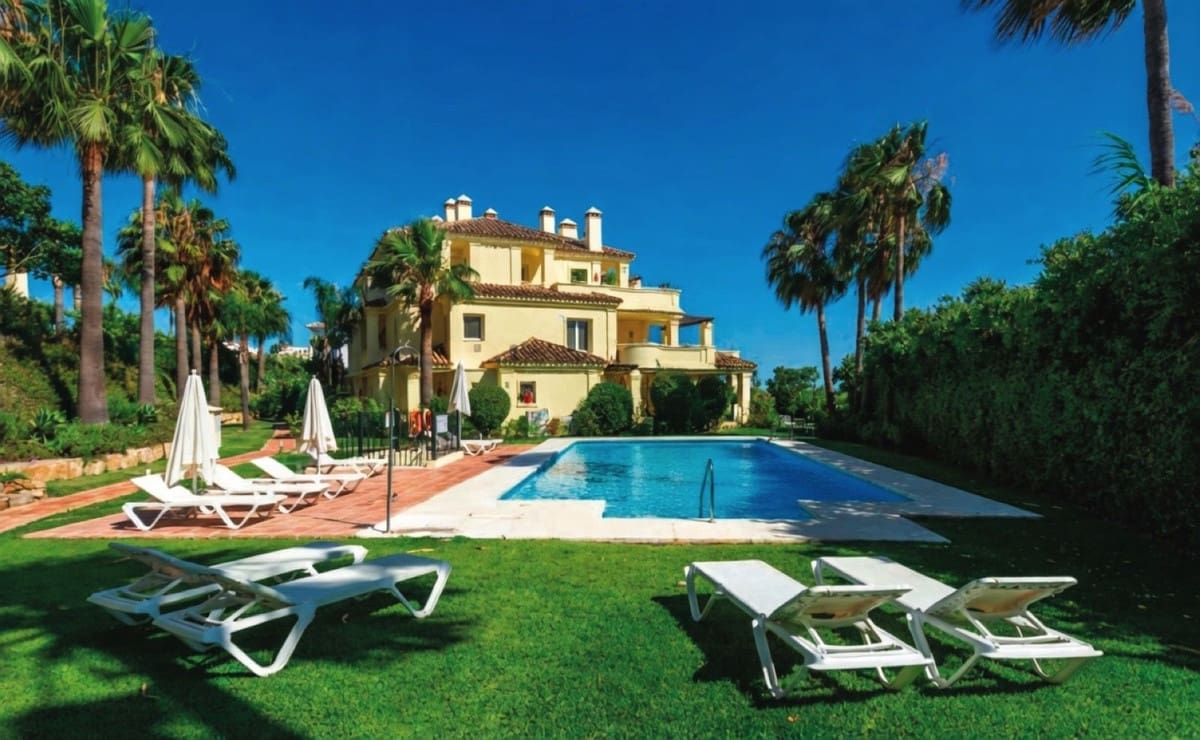 2 soveværelse Lejlighed til salg i Bahia de Casares med swimmingpool garage - € 560.000 (Ref: 9974156)