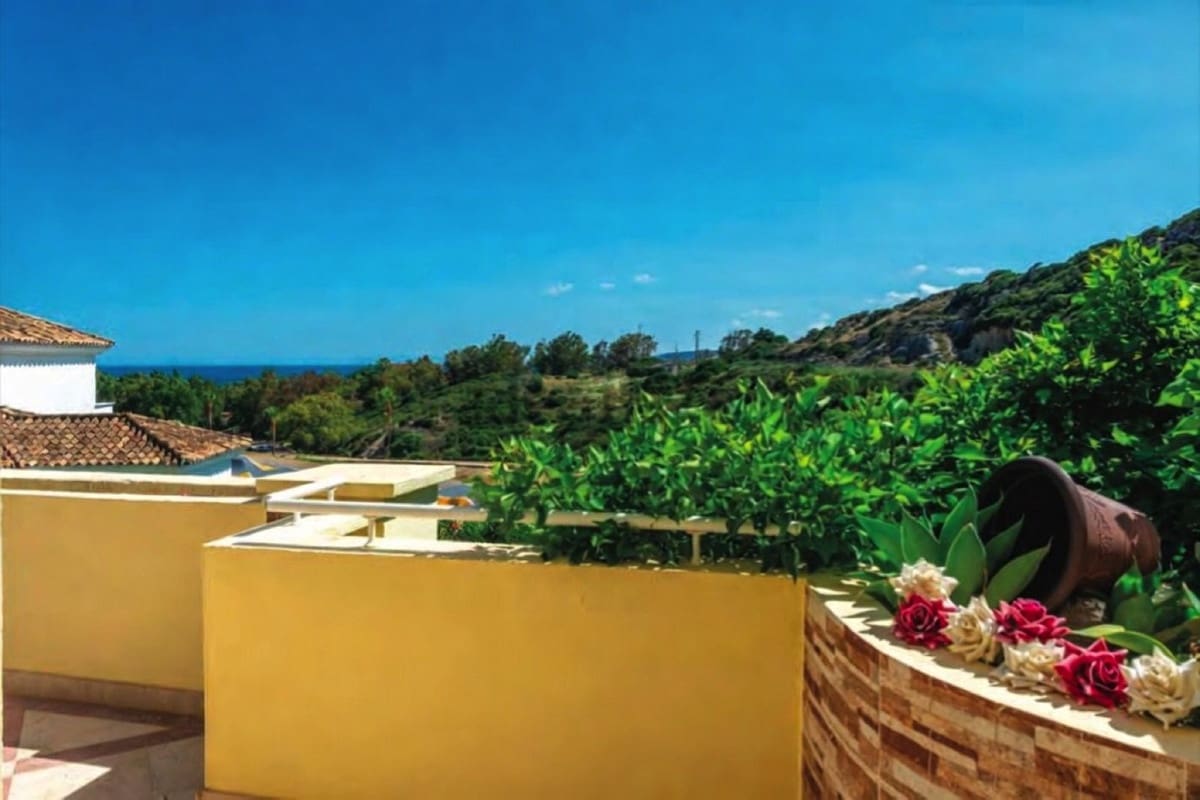 2 soveværelse Lejlighed til salg i Bahia de Casares med swimmingpool garage - € 560.000 (Ref: 9974156)