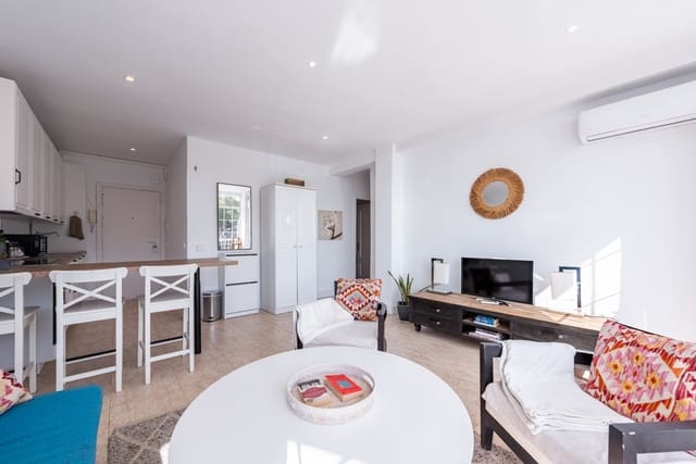 2 soveværelse Lejlighed til salg i San Pedro de Alcantara, Marbella - € 499.000 (Ref: 9974158)
