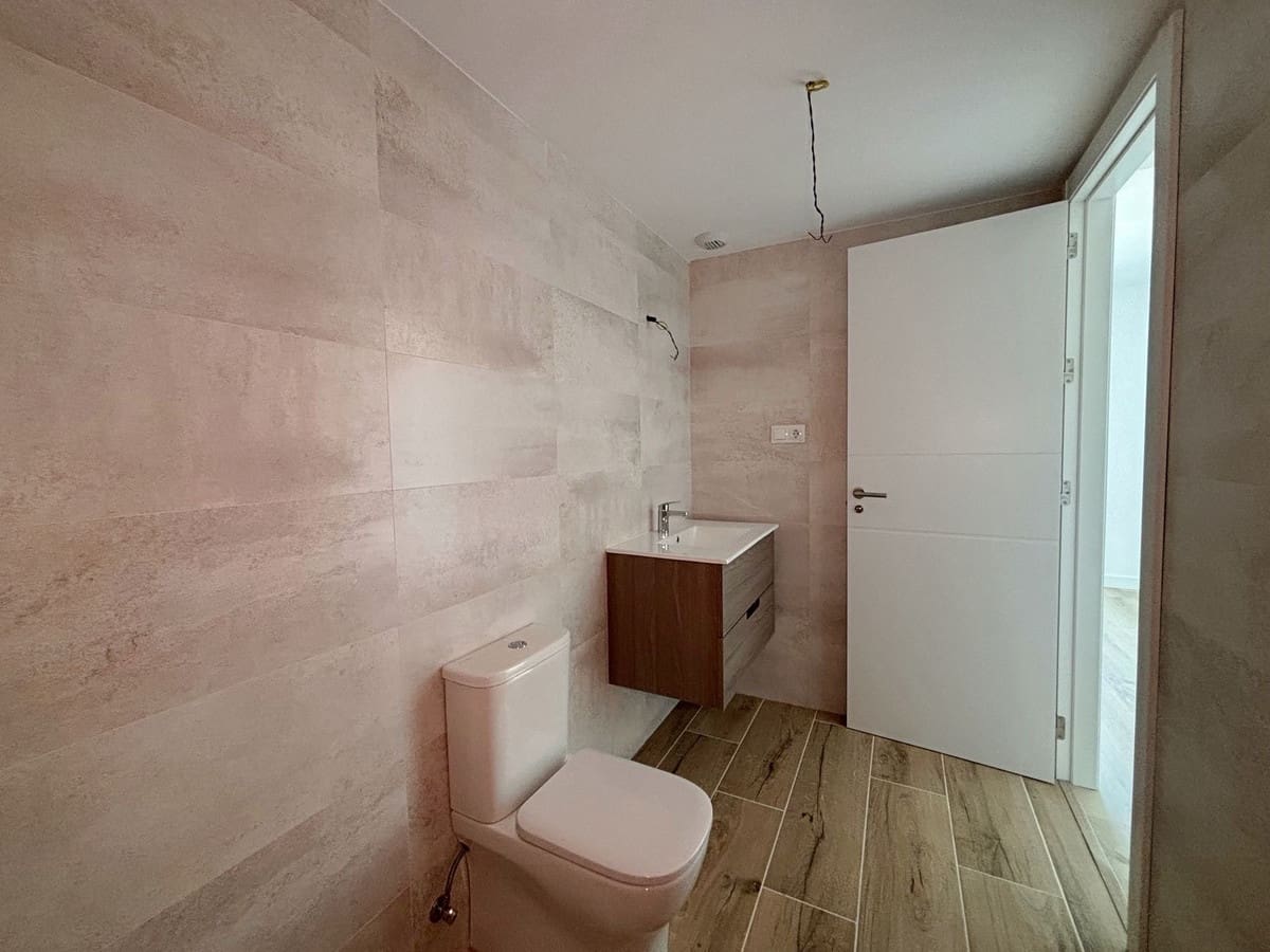 3 soveværelse Lejlighed til salg i Nueva Andalucia med swimmingpool - € 500.000 (Ref: 9974164)
