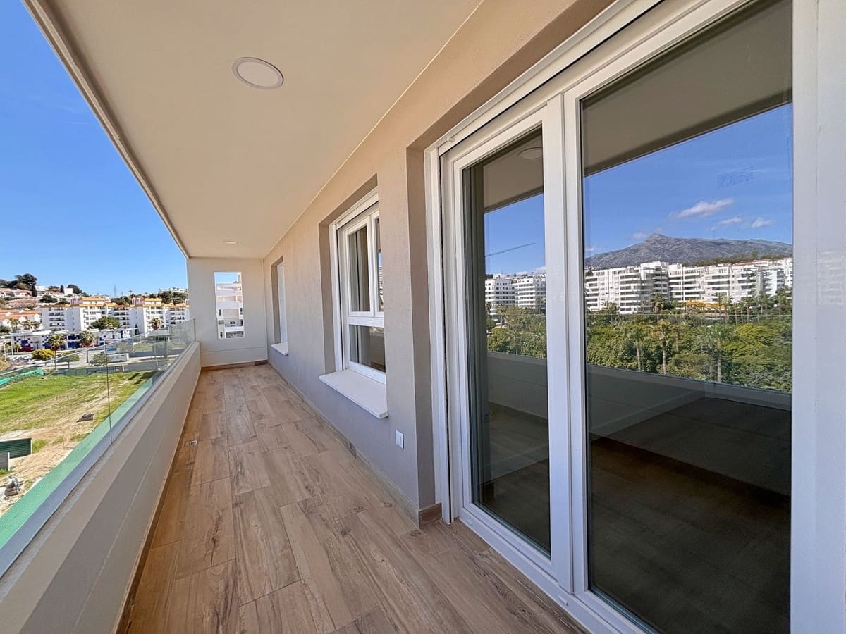 3 soveværelse Lejlighed til salg i Nueva Andalucia med swimmingpool - € 500.000 (Ref: 9974164)