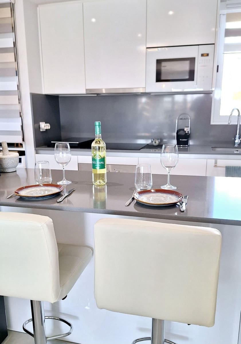 3 soveværelse Lejlighed til salg i Casares med swimmingpool - € 495.000 (Ref: 9974165)
