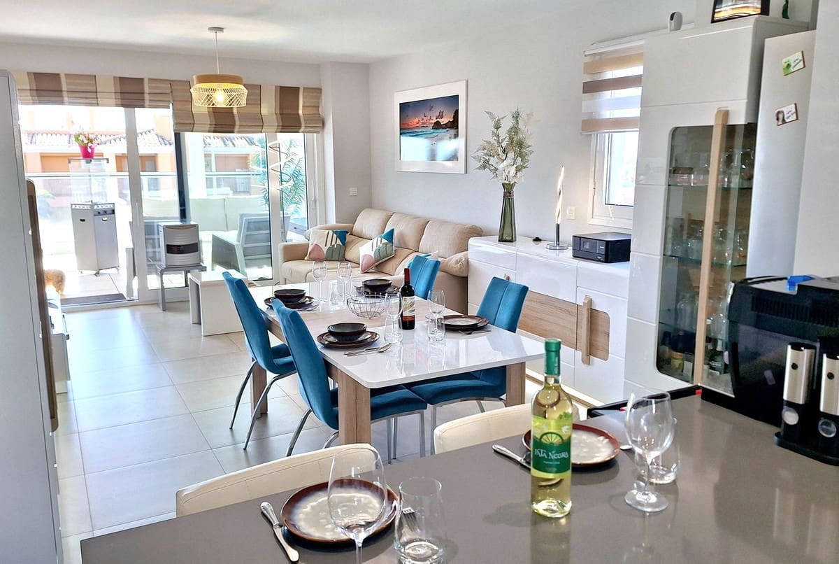 3 soveværelse Lejlighed til salg i Casares med swimmingpool - € 495.000 (Ref: 9974165)