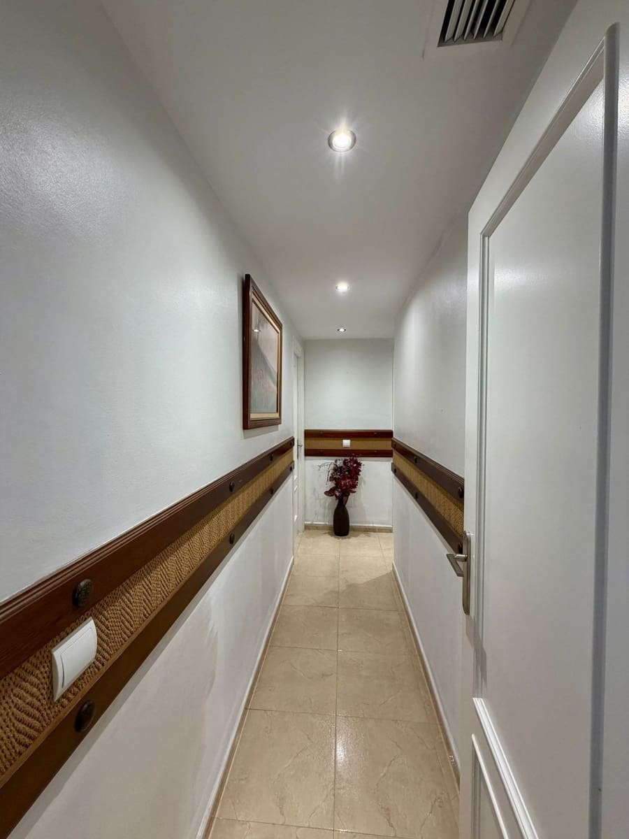 4 Zimmer Apartment zu verkaufen in Estepona mit Garage - 518.000 € (Ref: 9974168)