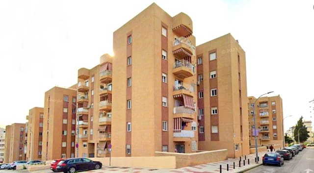 4 Zimmer Apartment zu verkaufen in Estepona mit Garage - 518.000 € (Ref: 9974168)