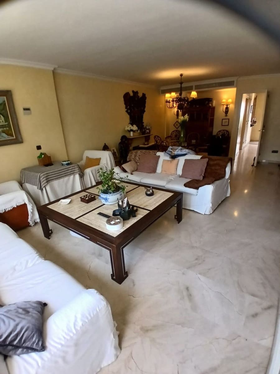 3 soveværelse Byhus til salg i Estepona - € 530.000 (Ref: 9974169)