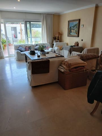 3 soveværelse Byhus til salg i Estepona - € 530.000 (Ref: 9974169)