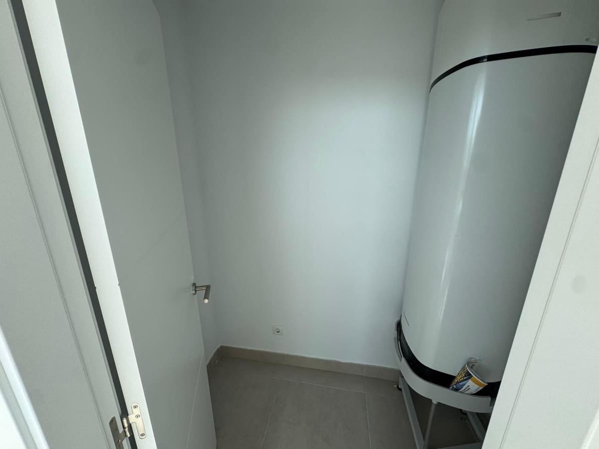 2 chambre Appartement à vendre à Estepona avec piscine garage - 575 000 € (Ref: 9974170)