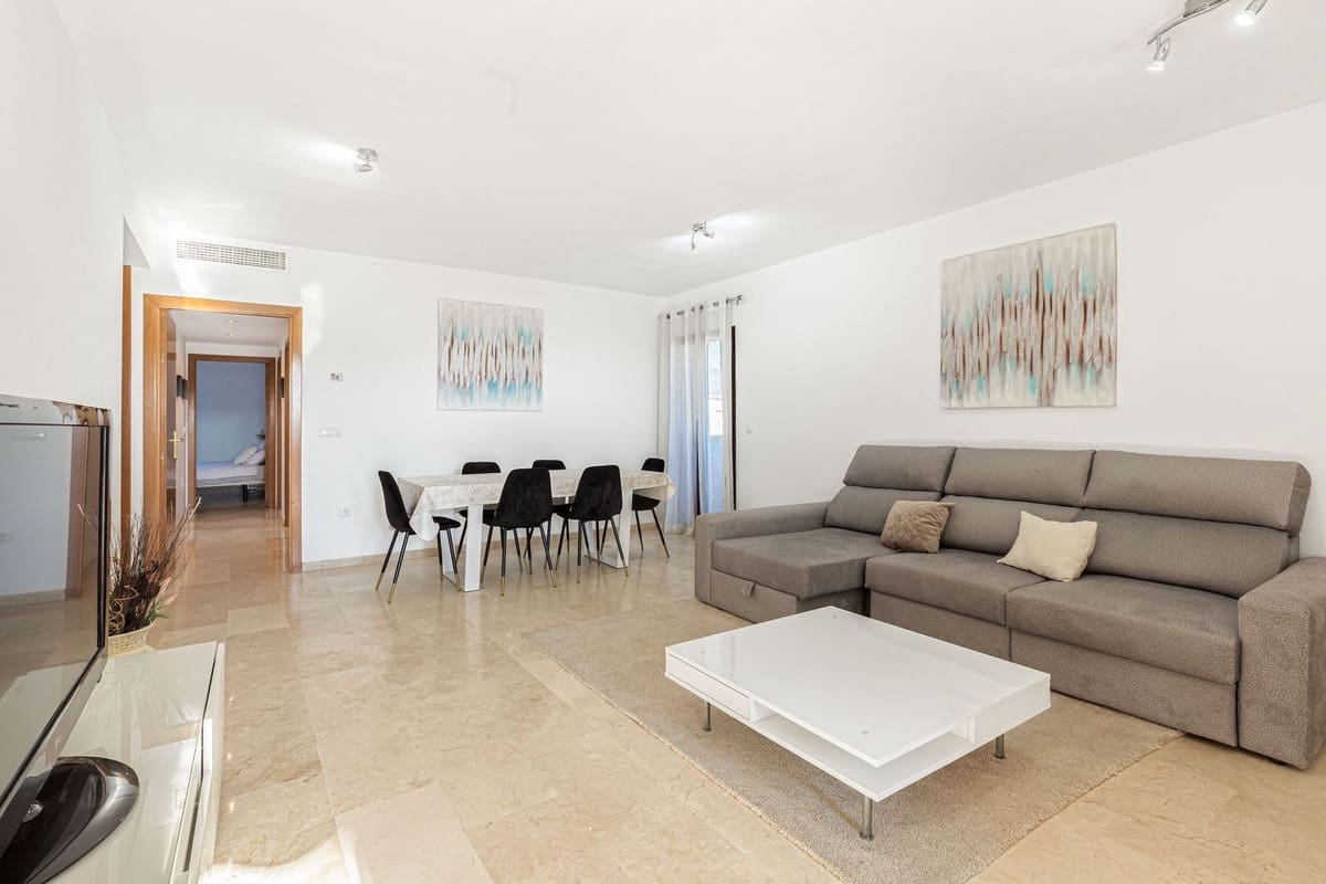 3 soveværelse Lejlighed til salg i Estepona med swimmingpool garage - € 497.000 (Ref: 9974171)