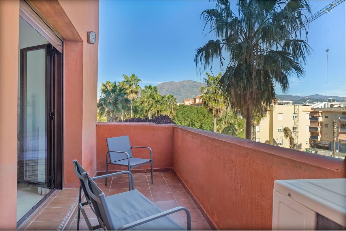 3 soveværelse Lejlighed til salg i Estepona med swimmingpool garage - € 497.000 (Ref: 9974171)