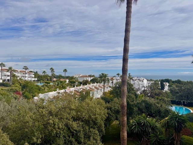 2 soveværelse Lejlighed til salg i Calahonda, Mijas med swimmingpool garage - € 415.000 (Ref: 9974176)