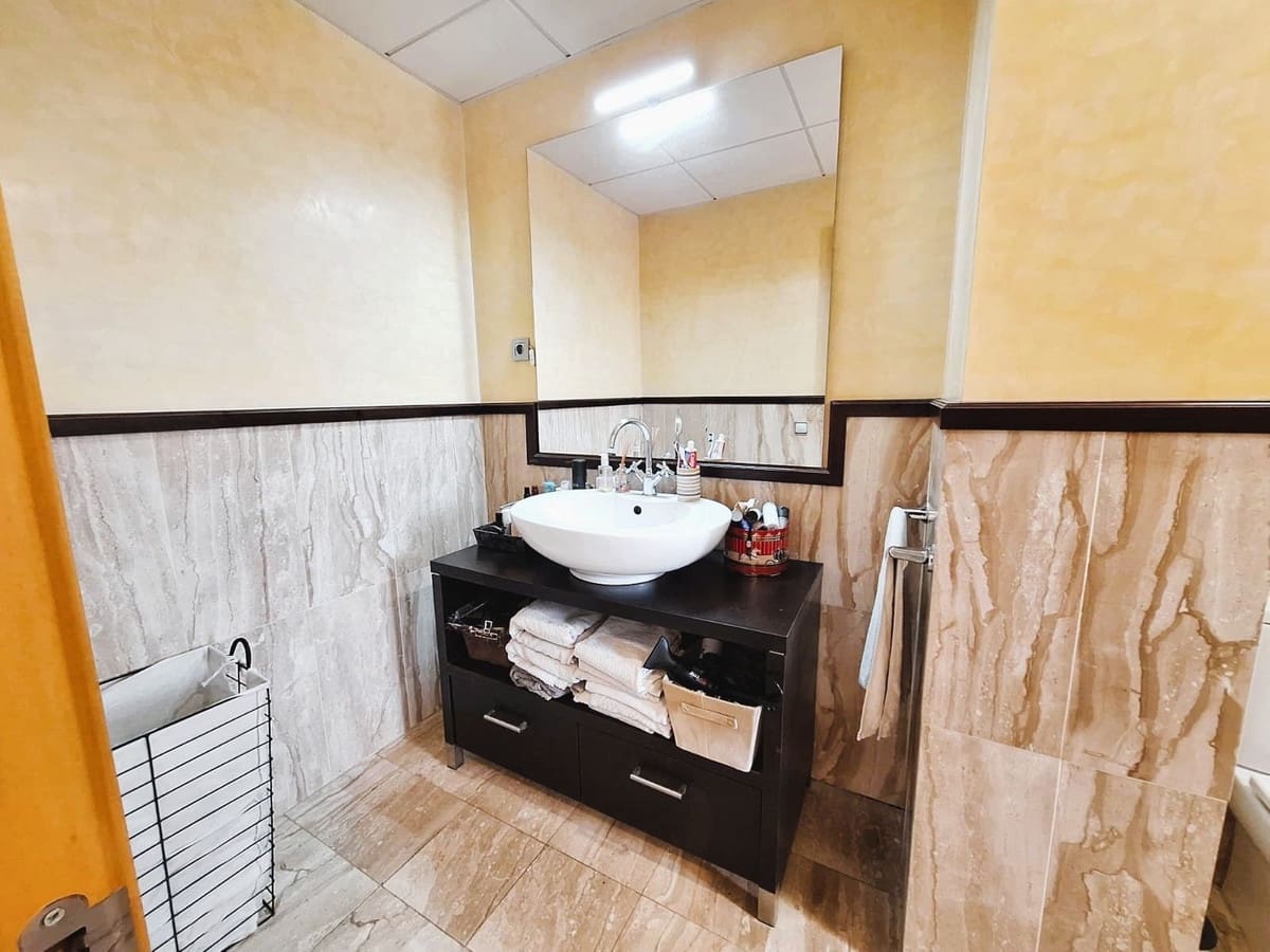 Apartamento de 3 habitaciones en Torremolinos en venta con piscina garaje - 539.000 € (Ref: 9974177)