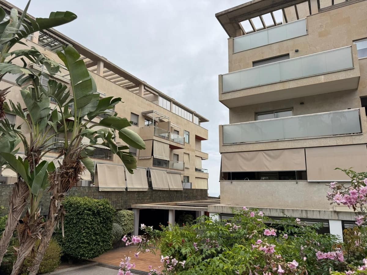 Apartamento de 3 habitaciones en Torremolinos en venta con piscina garaje - 539.000 € (Ref: 9974177)