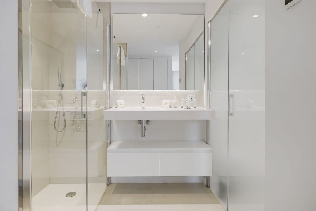 2 soverom Leilighet til salgs i Benalmadena med svømmebasseng garasje - € 530 000 (Ref: 9974178)